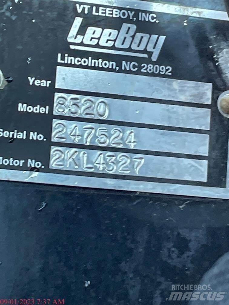LeeBoy 8520B Επίστρωση ασφάλτου