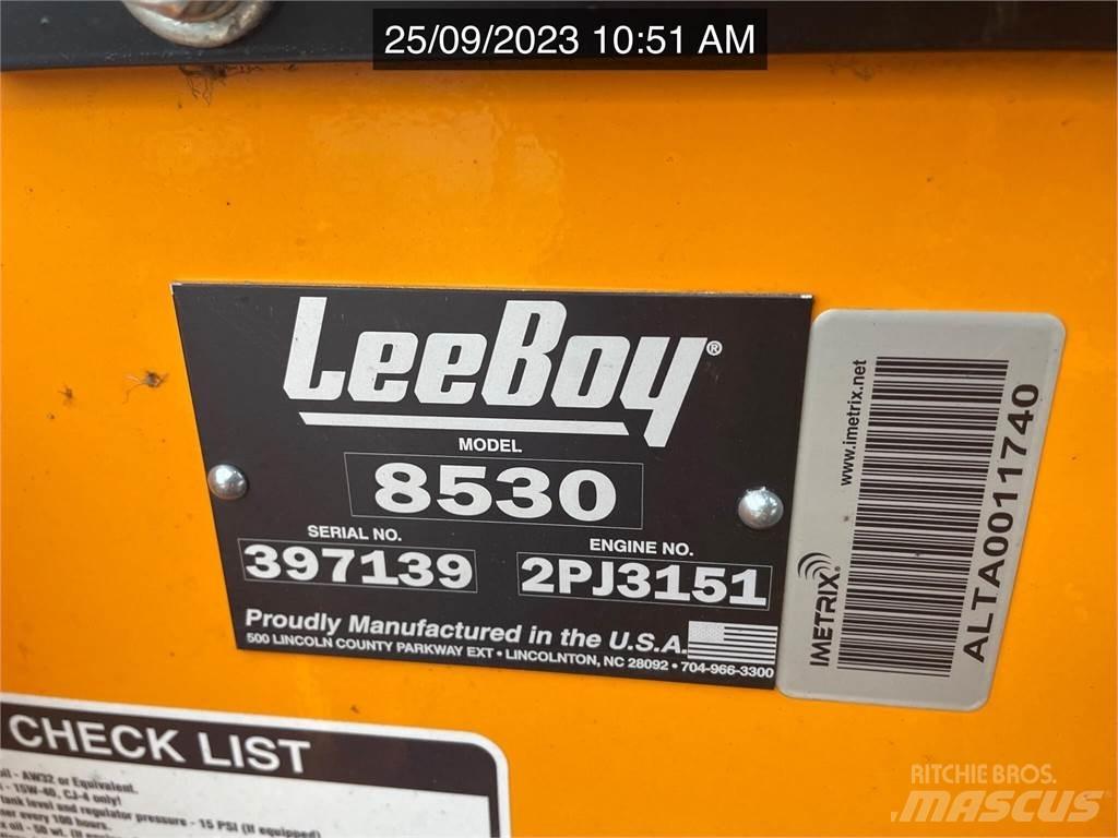 LeeBoy 8530 Επίστρωση ασφάλτου