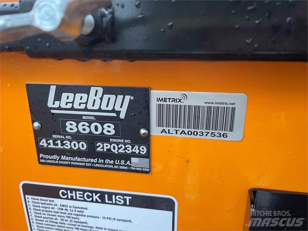 LeeBoy 8608 Επίστρωση ασφάλτου