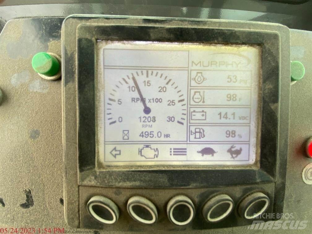 LeeBoy CB95 Σκούπες