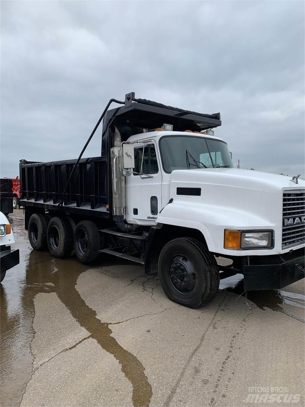 Mack CH613 Φορτηγά Ανατροπή
