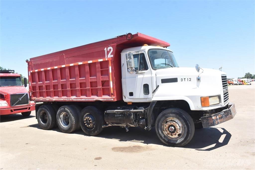 Mack CH613 Φορτηγά Ανατροπή