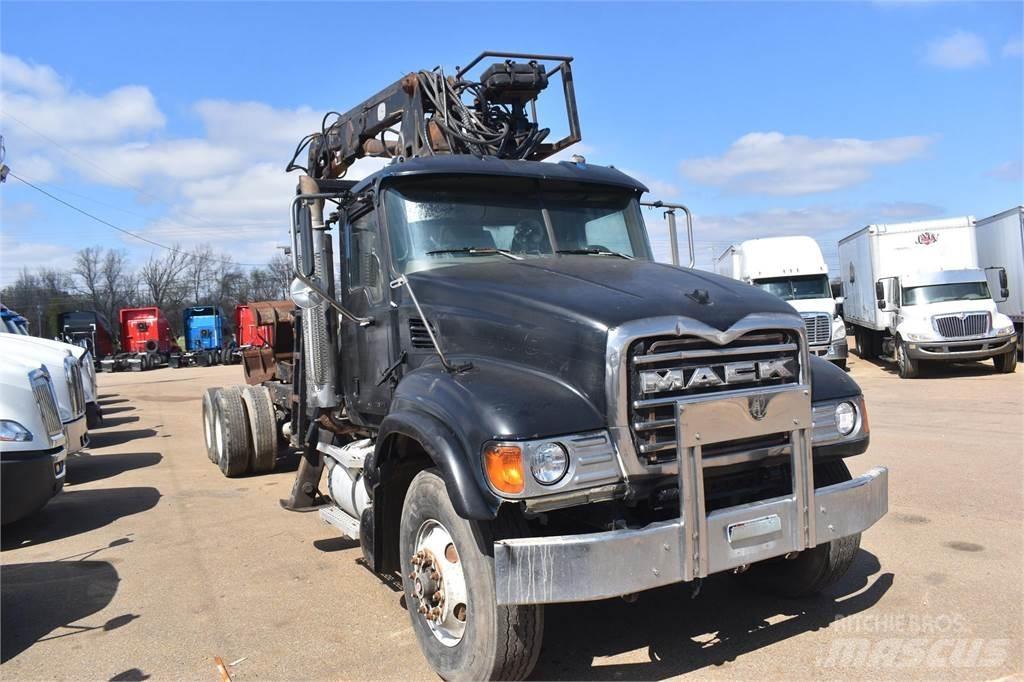 Mack GRANITE CV713 Φορτηγά με Γερανό