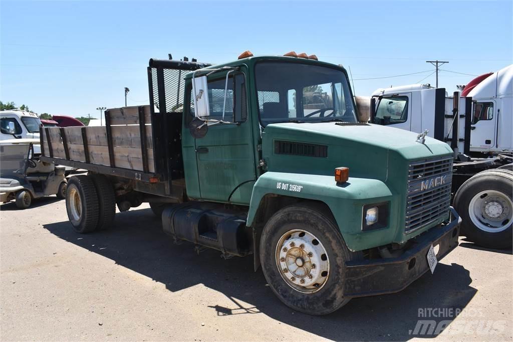 Mack MIDLINER CS200 Φορτηγά Ανατροπή