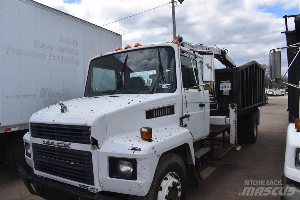 Mack MIDLINER CS300 Φορτηγά με Γερανό