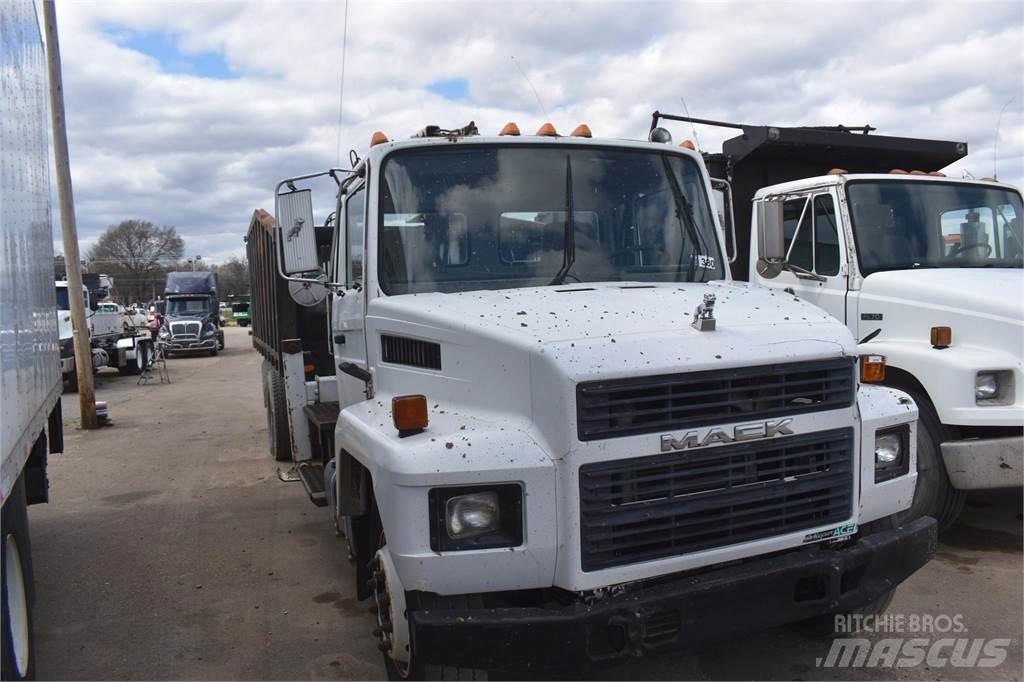 Mack MIDLINER CS300 Φορτηγά με Γερανό