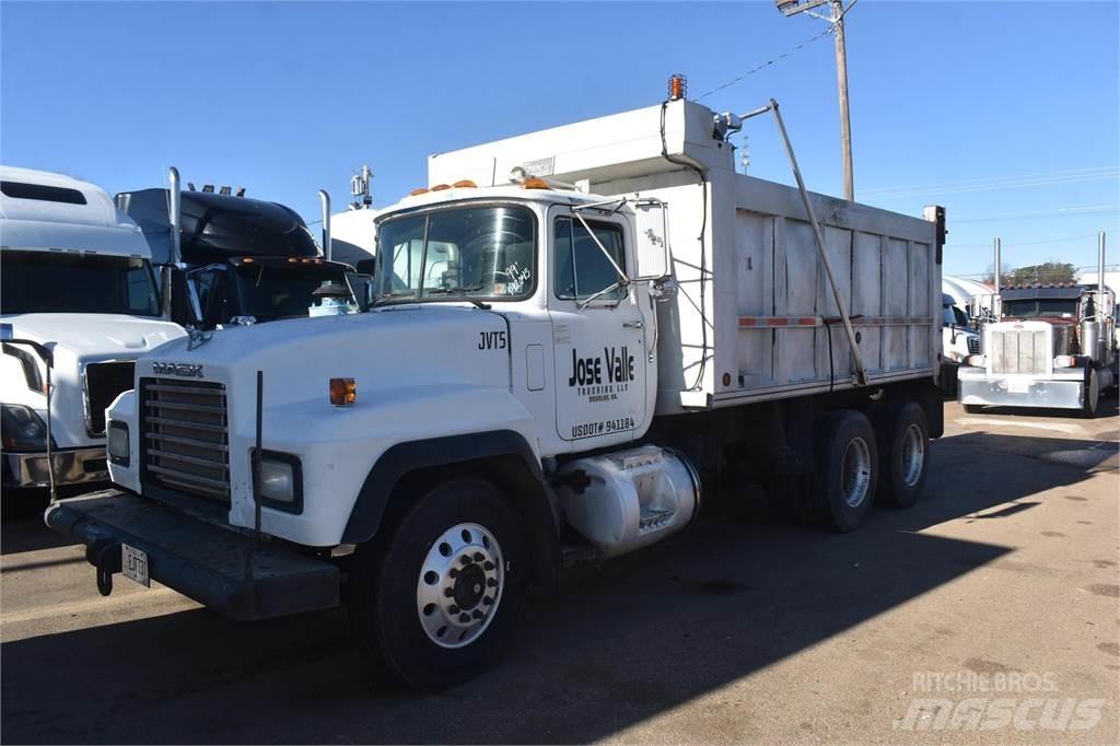 Mack RD688S Φορτηγά Ανατροπή