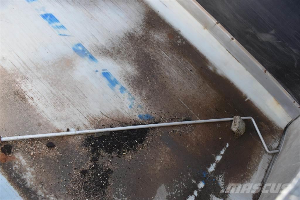 Mate  Ανατρεπόμενες ρυμούλκες