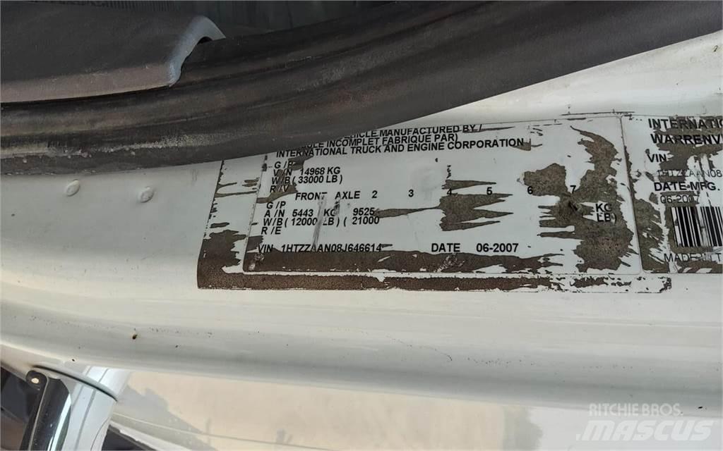 National 300C Φορτηγά με Γερανό