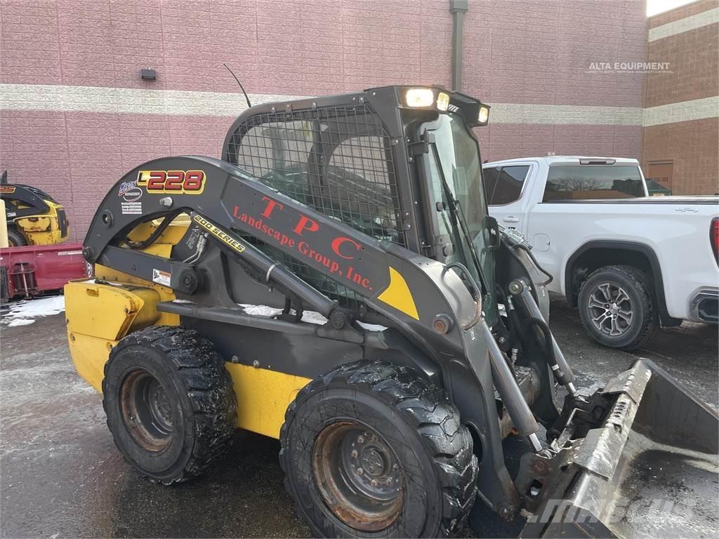 New Holland L228 Φορτωτάκια