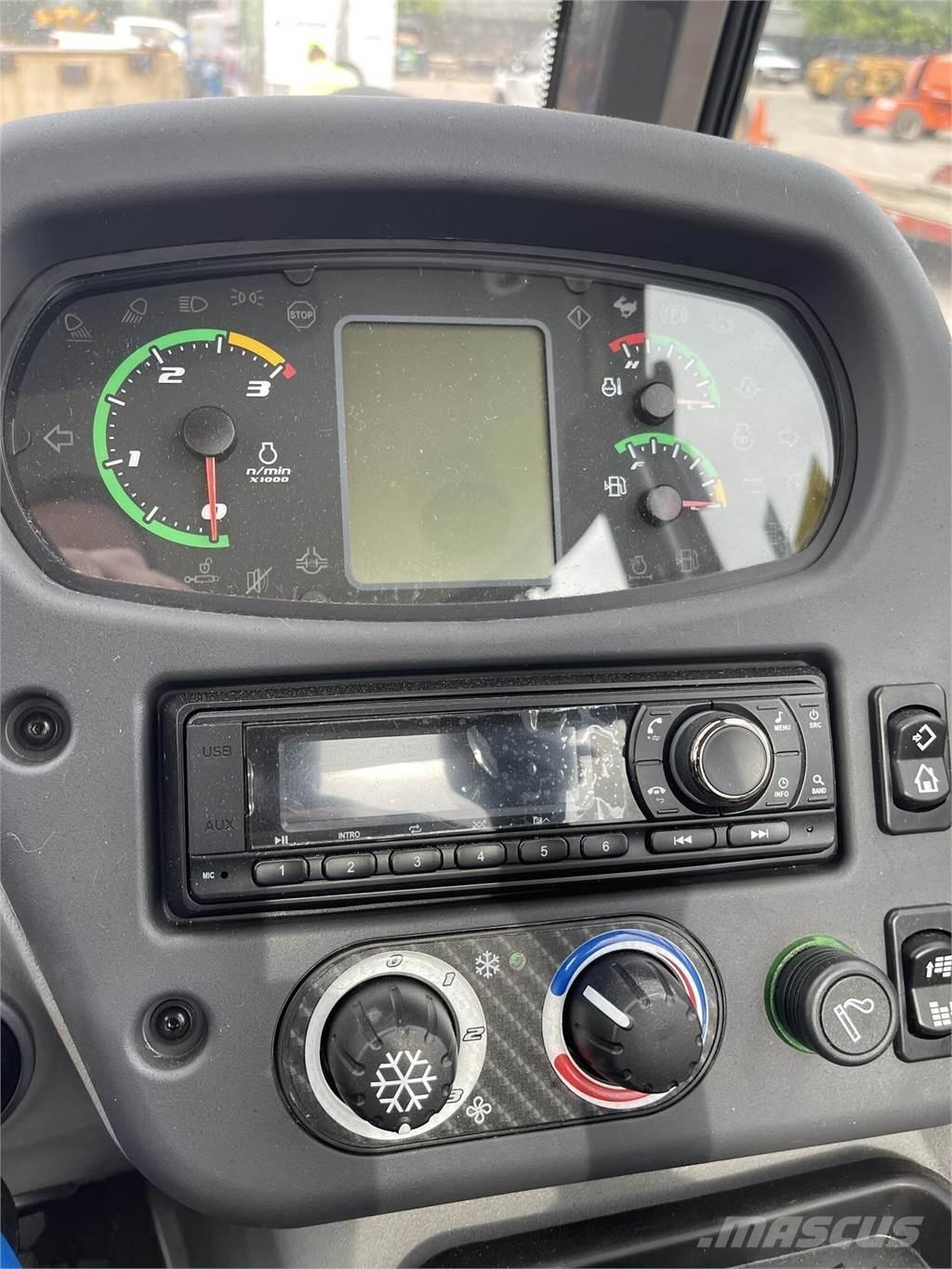 New Holland W80C Φορτωτές με λάστιχα (Τροχοφόροι)