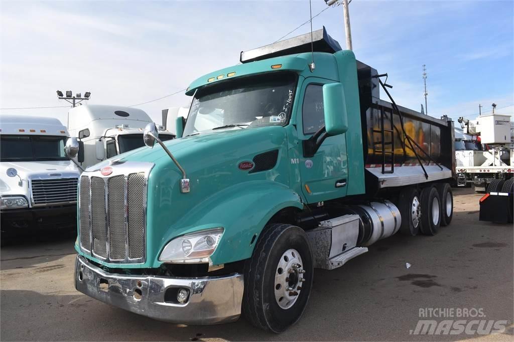 Peterbilt 579 Φορτηγά Ανατροπή