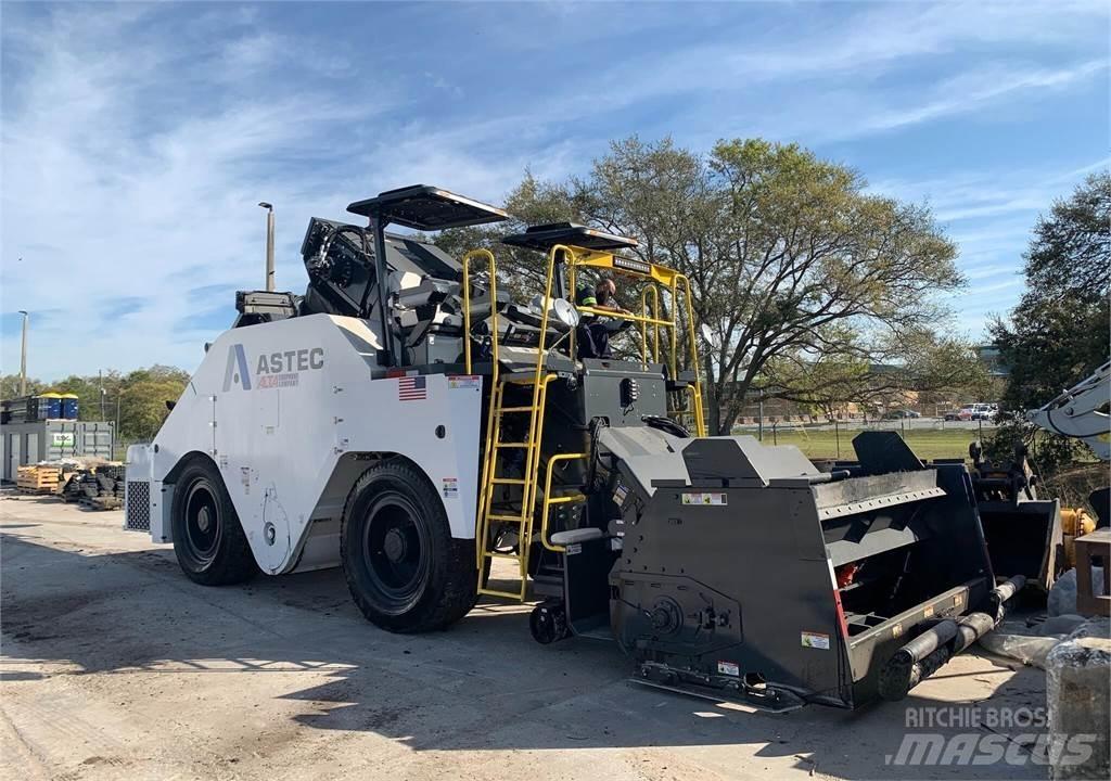 Roadtec SB3000 Οχήματα μεταφοράς υλικών