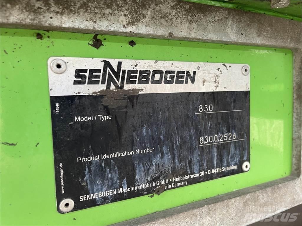Sennebogen 830M Βιομηχανικά μηχανήματα διαχείρισης αποβλήτων