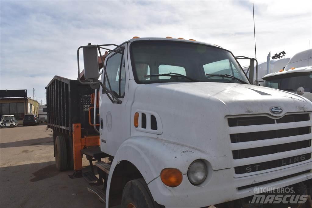 Sterling L7500 Φορτηγά με Γερανό