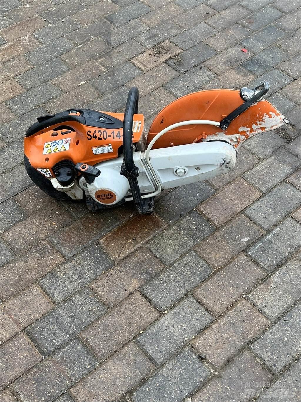 Stihl TS420 Πριόνια βράχων και σκυροδέματος