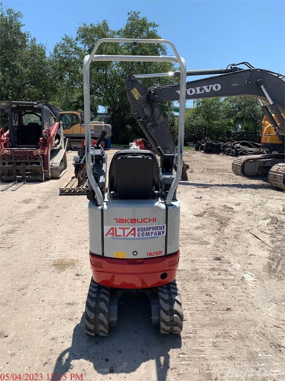 Takeuchi TB210R Εκσκαφάκι (διαβολάκι) < 7t