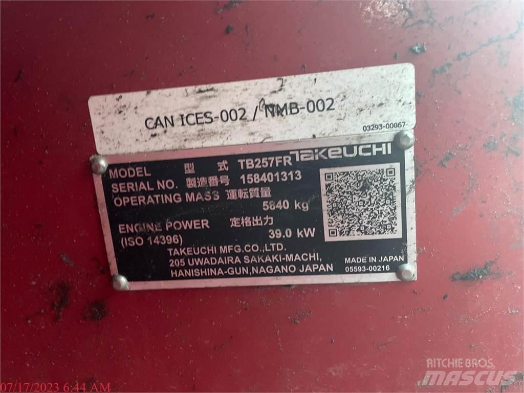 Takeuchi TB257FR Εκσκαφείς με ερπύστριες