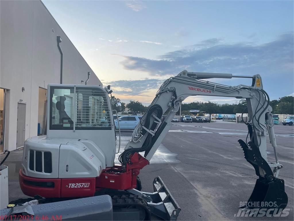 Takeuchi TB257FR Εκσκαφείς με ερπύστριες