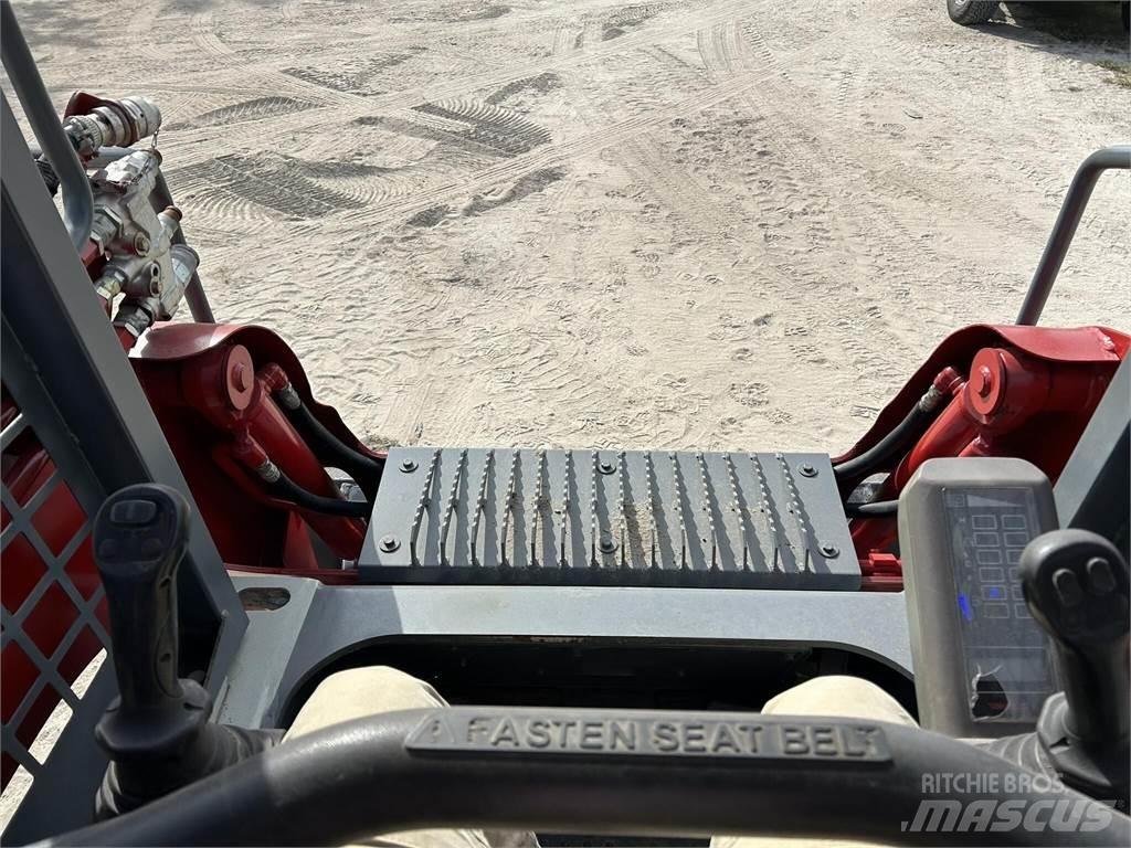 Takeuchi TL8 Φορτωτάκια