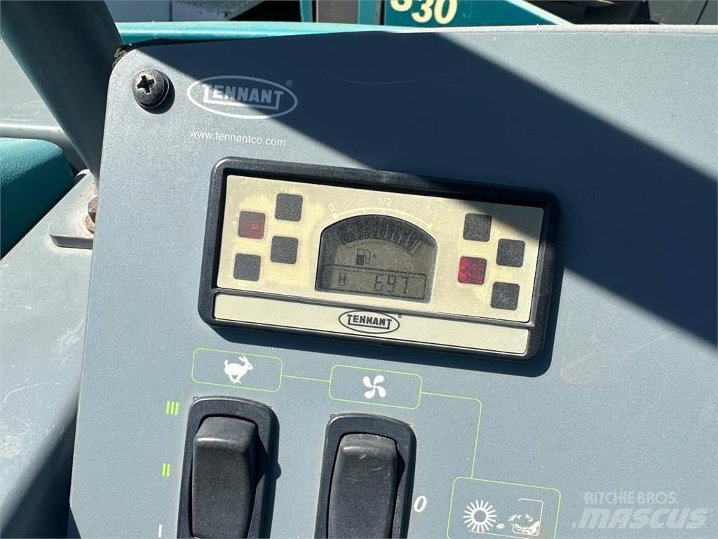 Tennant S30 Σκούπες