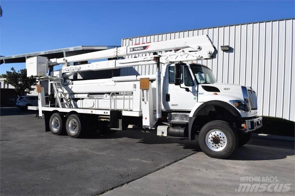 Terex TCX65/100 Εναέριες πλατφόρμες τοποθετημένες σε φορτηγό