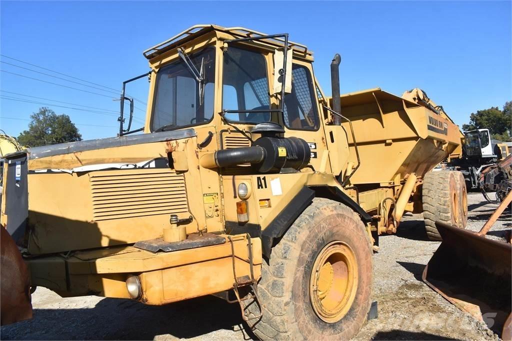 Volvo A25 Σπαστό Dump Truck ADT