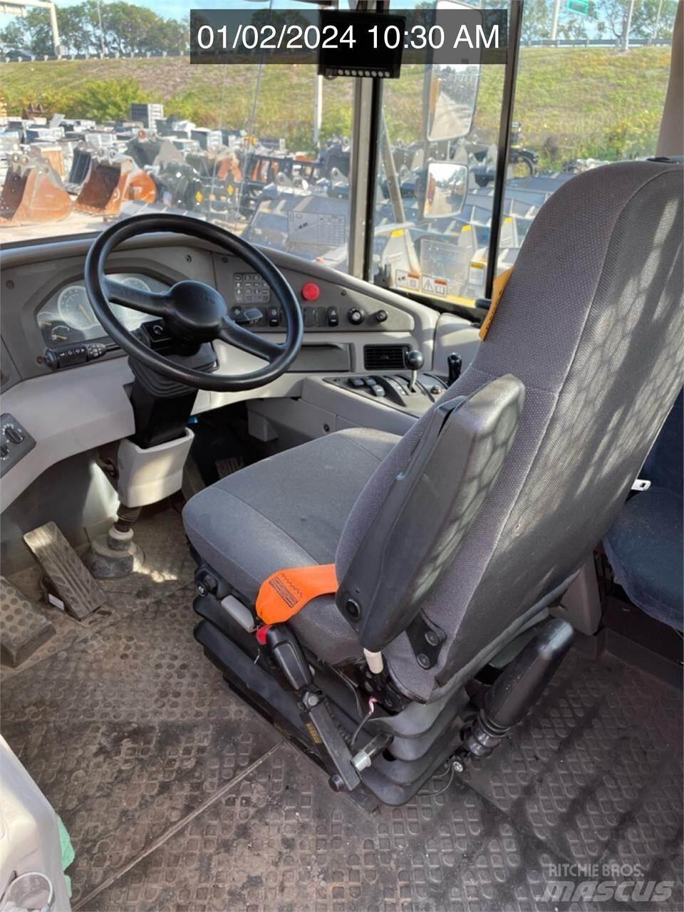 Volvo A30G Σπαστό Dump Truck ADT