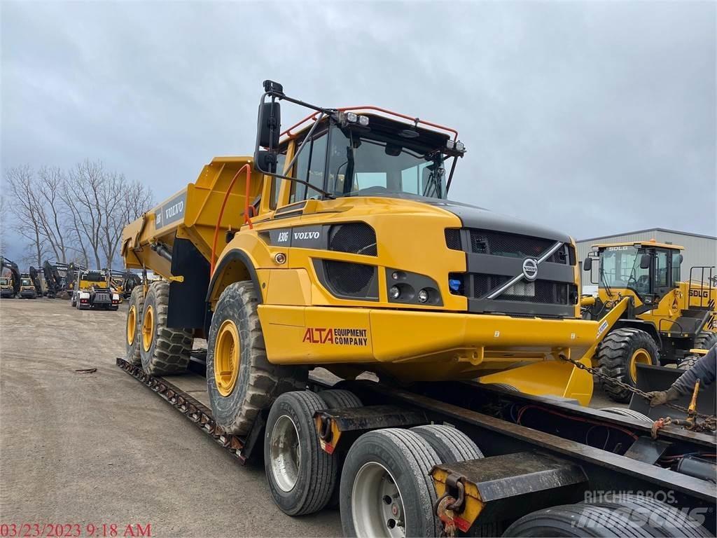 Volvo A30G Βυτία νερού