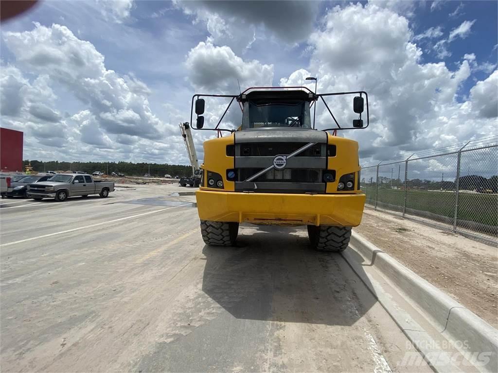 Volvo A40G Βυτία νερού