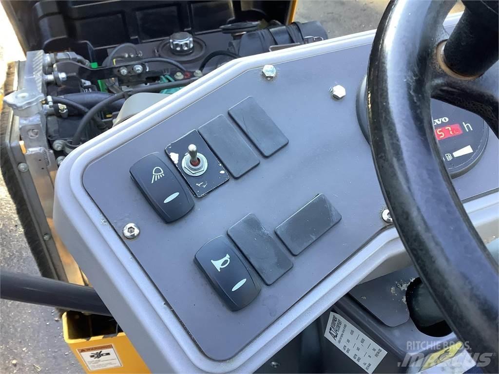 Volvo DD25B Οδοστρωτήρες διπλού κυλίνδρου