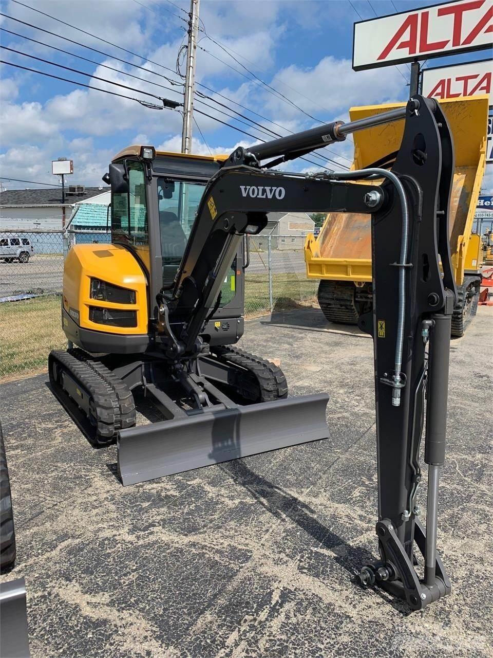 Volvo EC35D Εκσκαφάκι (διαβολάκι) < 7t