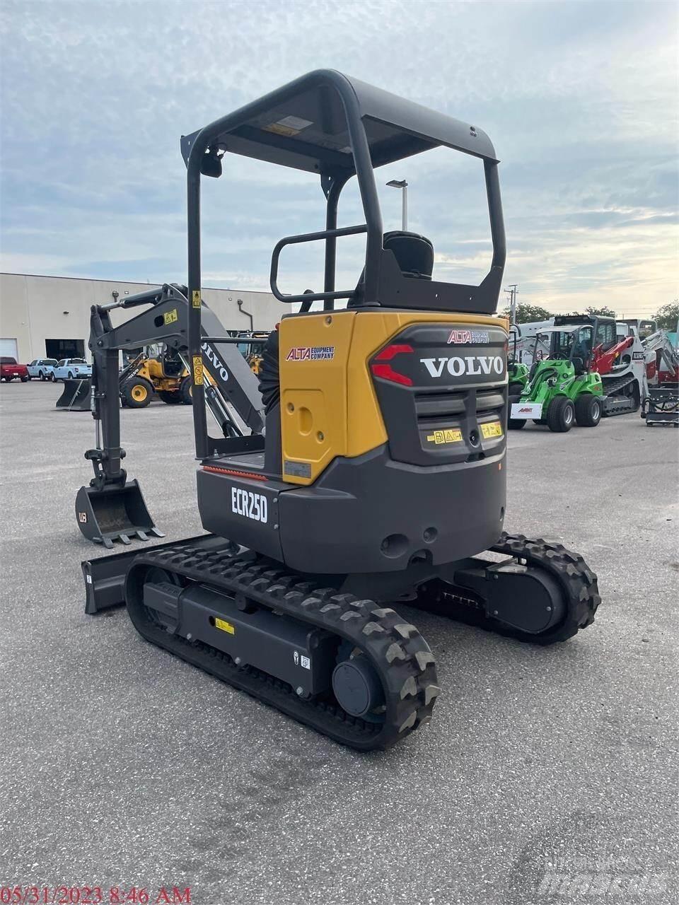 Volvo ECR25D Εκσκαφάκι (διαβολάκι) < 7t