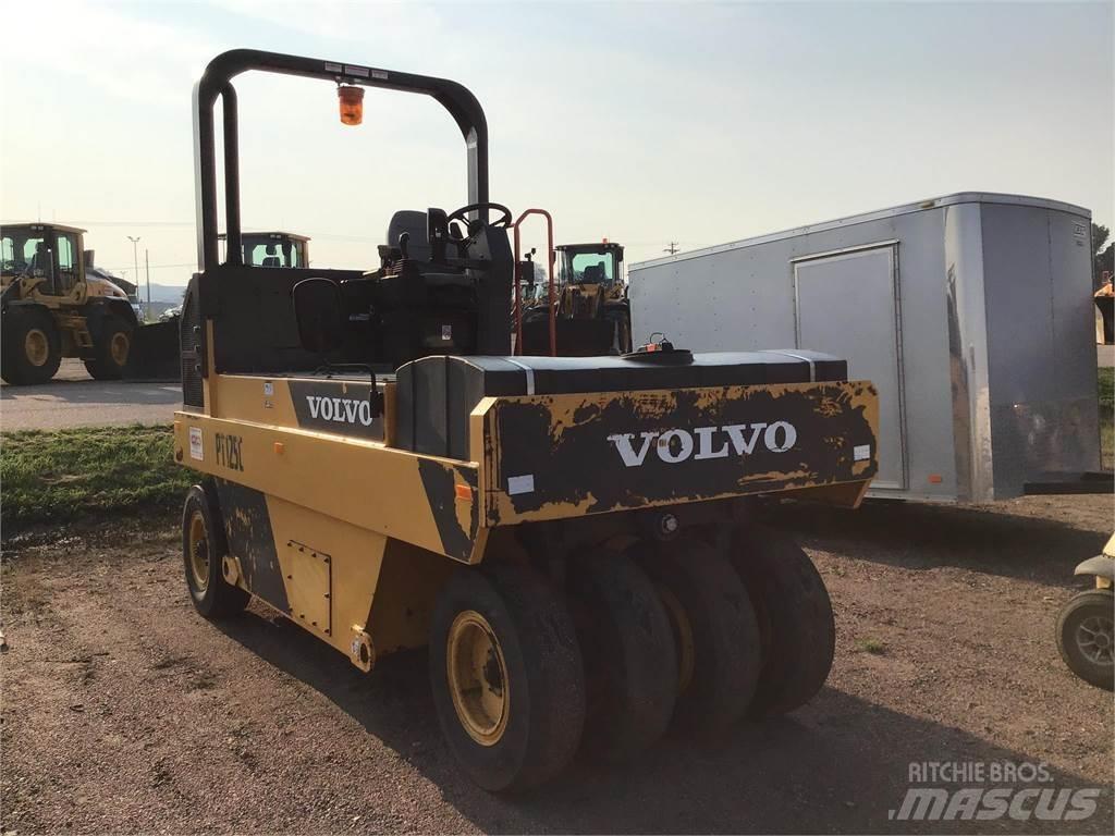 Volvo PT125C Κύλινδροι με επίσωτρα με αέρα