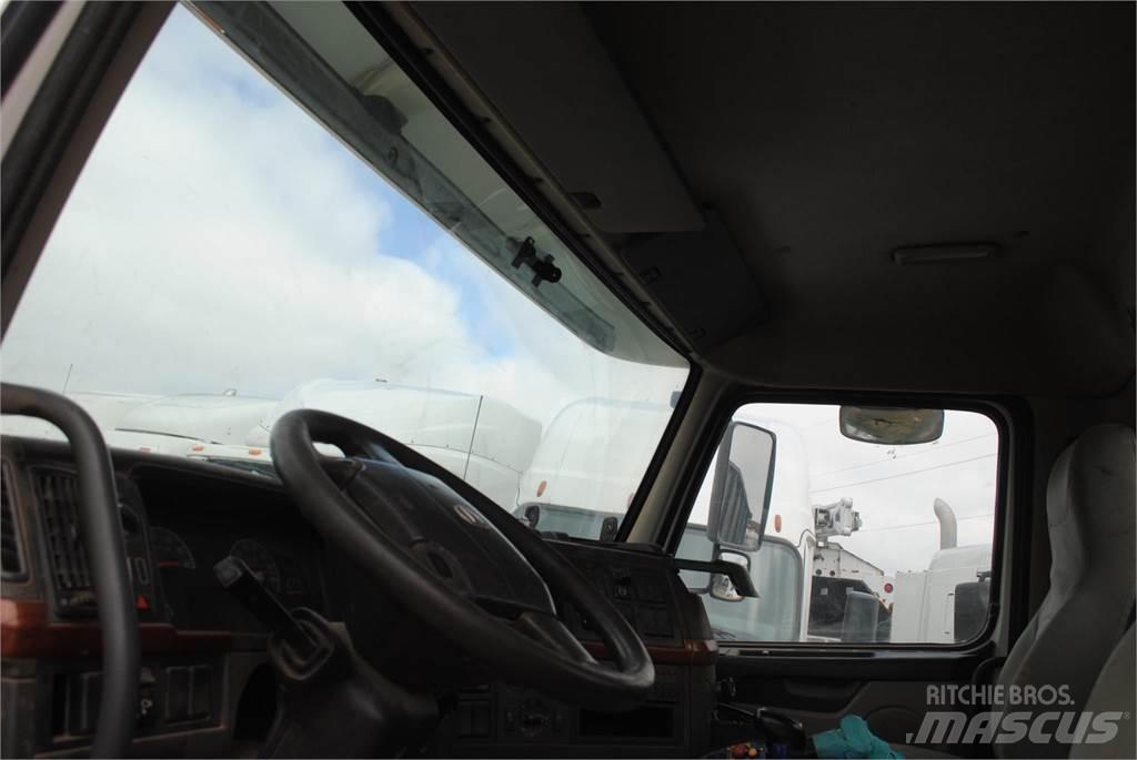 Volvo VHD64B200 Φορτηγά-Μπετονιέρες