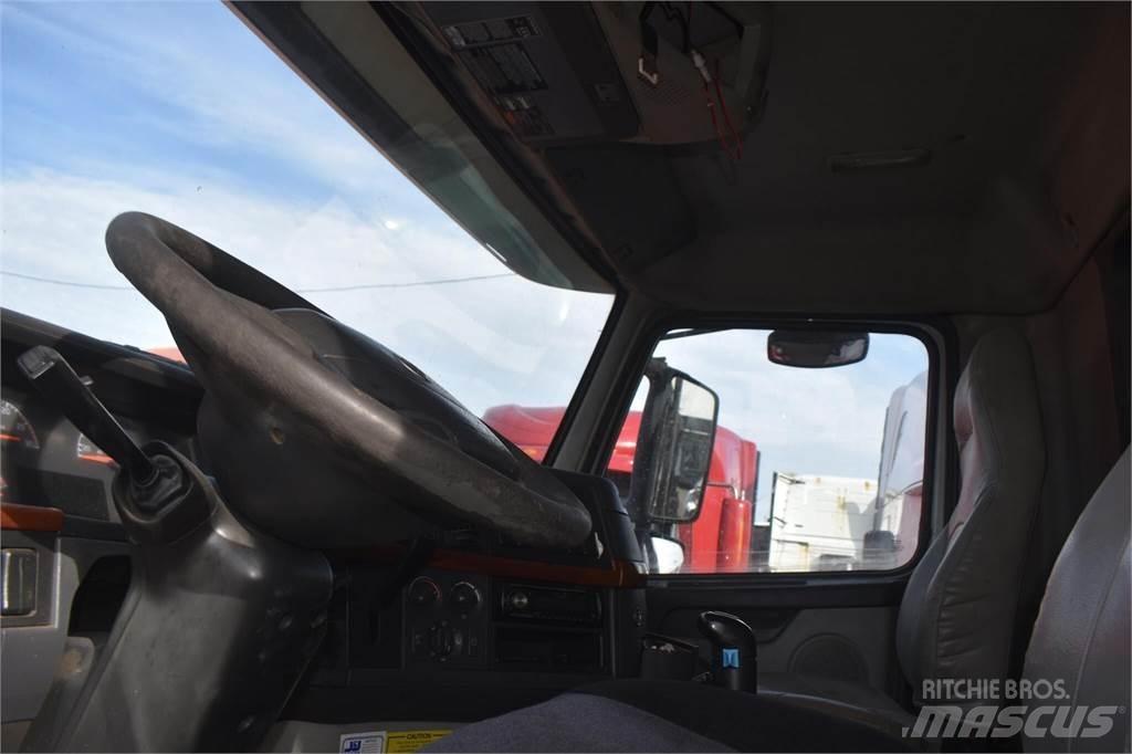 Volvo VHD84B200 Φορτηγά Ανατροπή
