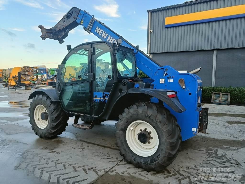 New Holland LM7.35 Συστήματα τηλεχειρισμού για τη γεωργία