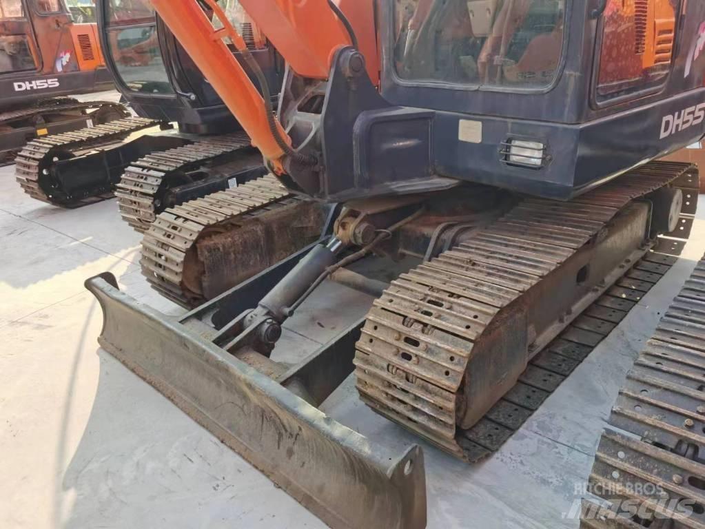 Doosan DH55 Εκσκαφείς με ερπύστριες