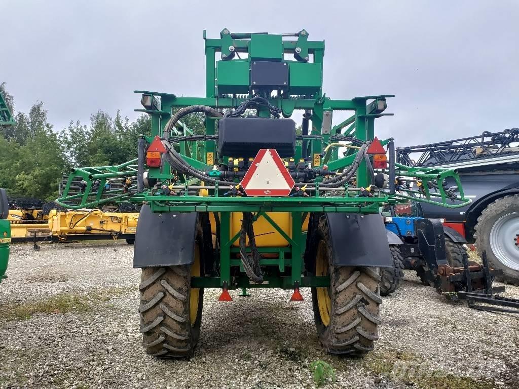 John Deere 740 i Ρυμουλκούμενα ψεκαστικά