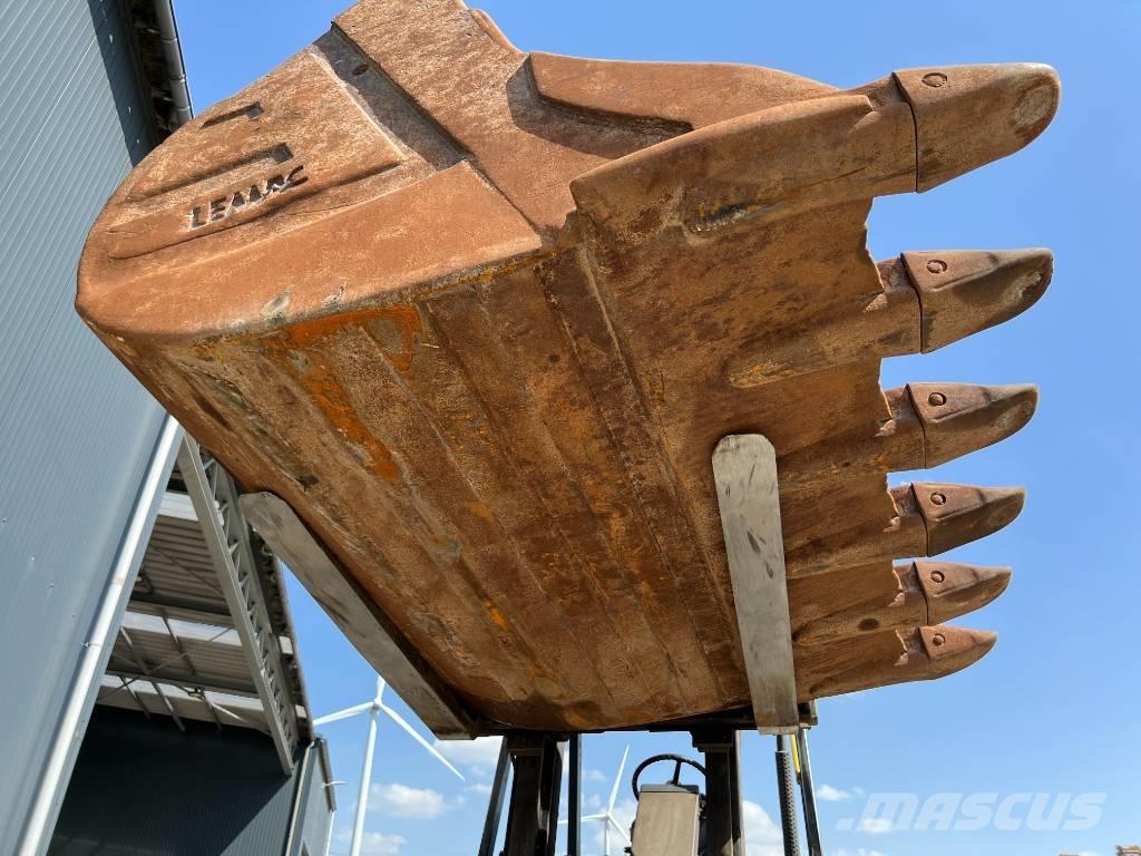 OilQuick OQ90 Κουβάδες