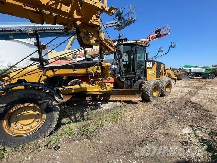 CAT 140 M Γκρέιντερς