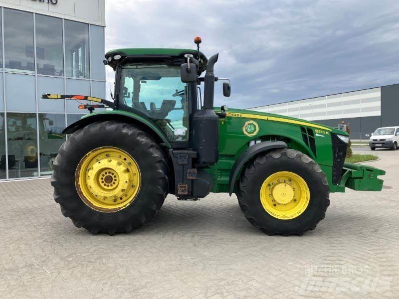 John Deere 8270 R Τρακτέρ