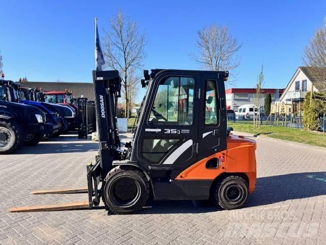 Doosan D35c Pro-7 Πετρελαιοκίνητα Κλαρκ