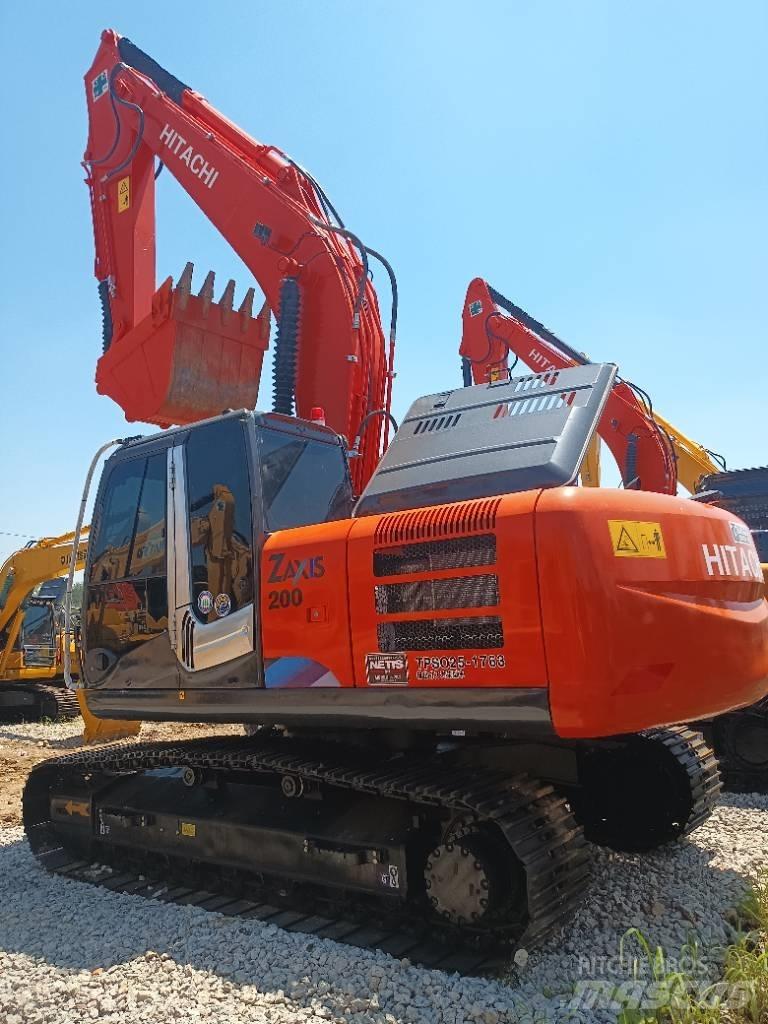 Hitachi ZX 200 Εκσκαφείς με ερπύστριες