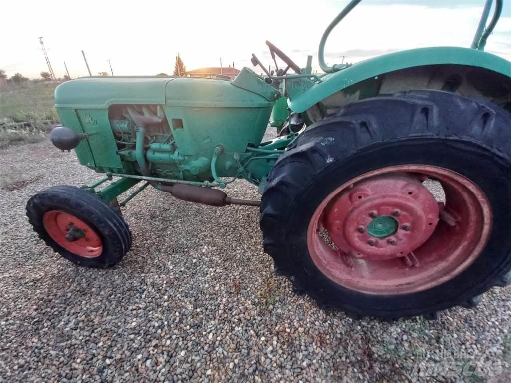 Deutz-Fahr D 40 Τρακτέρ