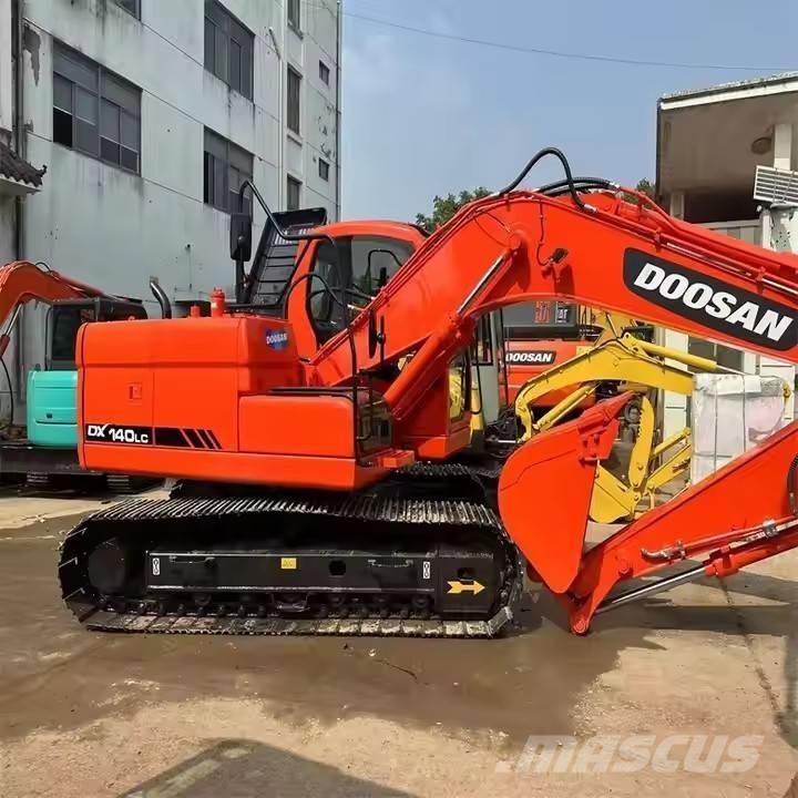 Doosan DX150 Εκσκαφείς με ερπύστριες