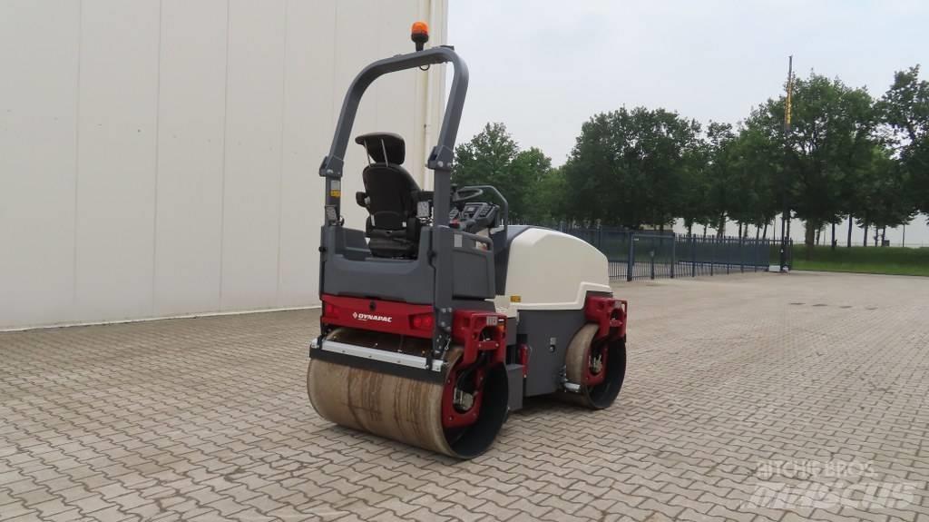 Dynapac CC1200 VI Οδοστρωτήρες διπλού κυλίνδρου