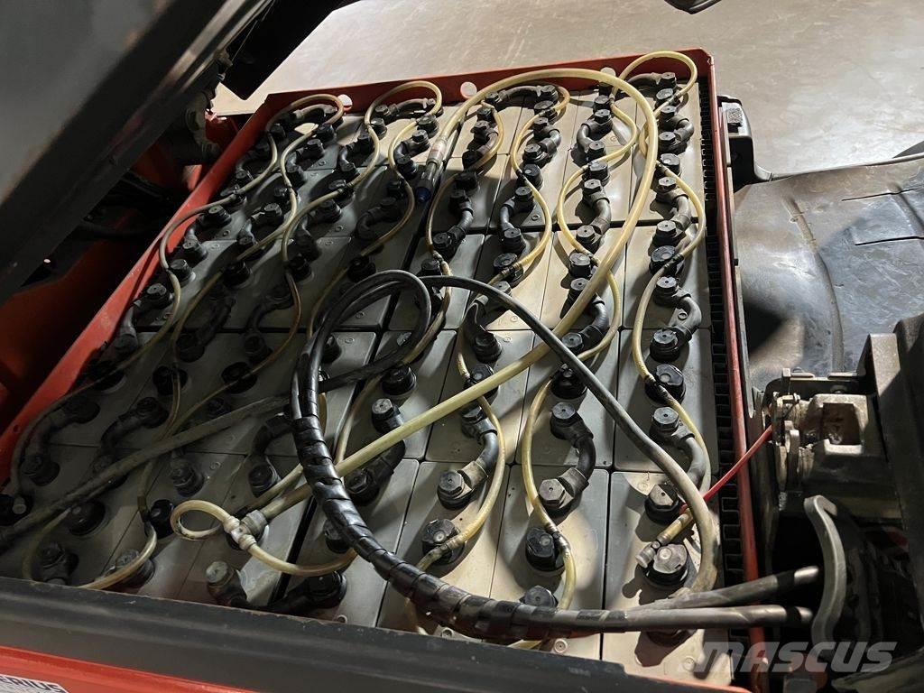 Linde E35L-01 Ηλεκτρικά περονοφόρα ανυψωτικά κλαρκ