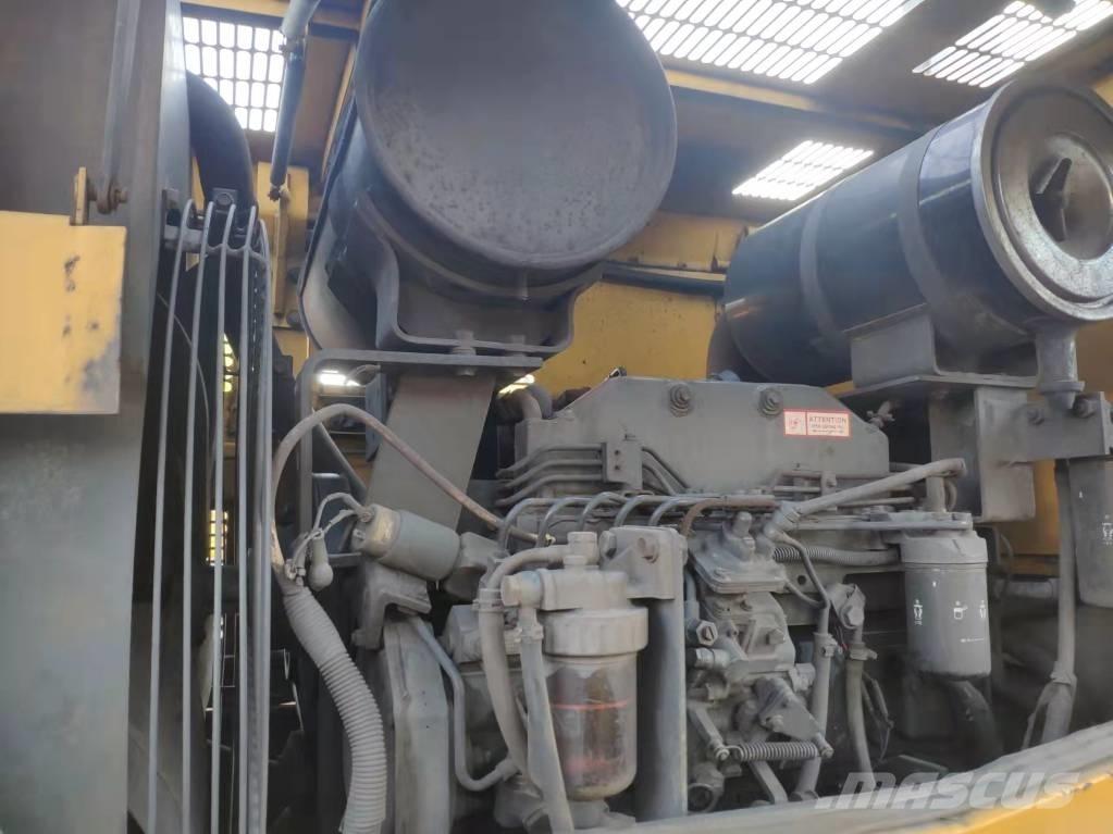 Komatsu WA 320-3 Φορτωτές με λάστιχα (Τροχοφόροι)
