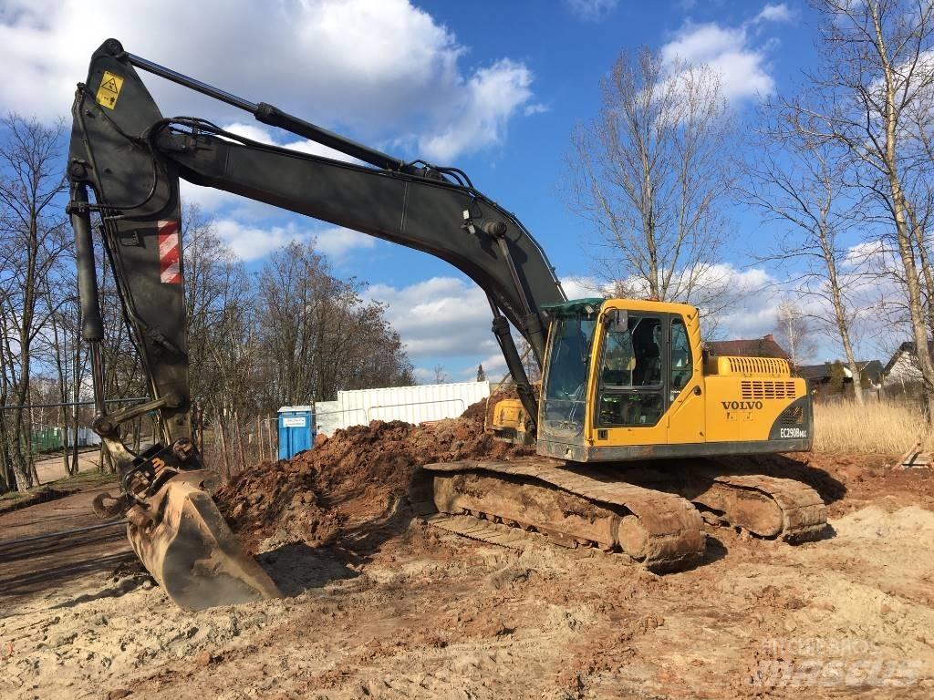 Volvo EC 240 B N LC Εκσκαφείς με ερπύστριες